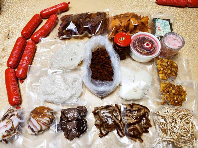 故鄉(xiāng)年味|你的返程行李箱里裝了哪些家的味道?